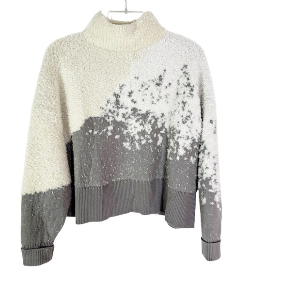 Lululemon Ombre Knit Textured Turtleneck Sweater Wool Blend Gray Cream Size 2 - Picture 5 of 12